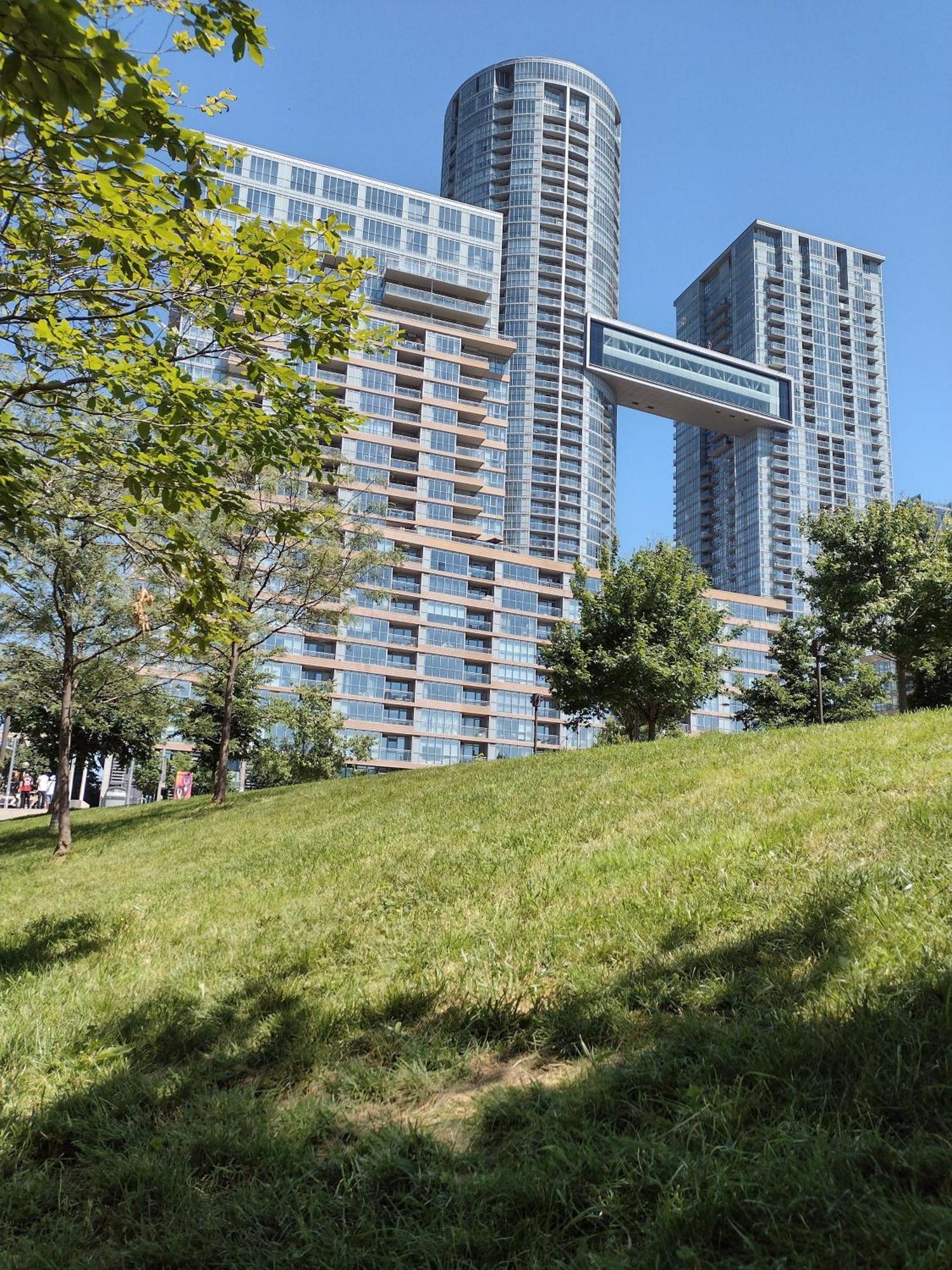 Downtown Toronto Condo, Free Indoor Parking With Amazing View المظهر الخارجي الصورة